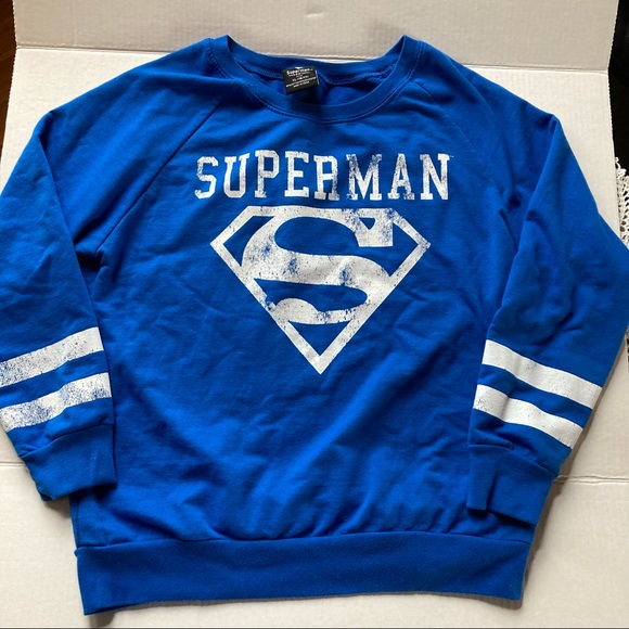 DC Comics Other - Superman sweater shirt Size XL
